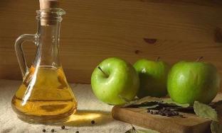 Apple-vinegar-enables-visibly-improve the blood circulation